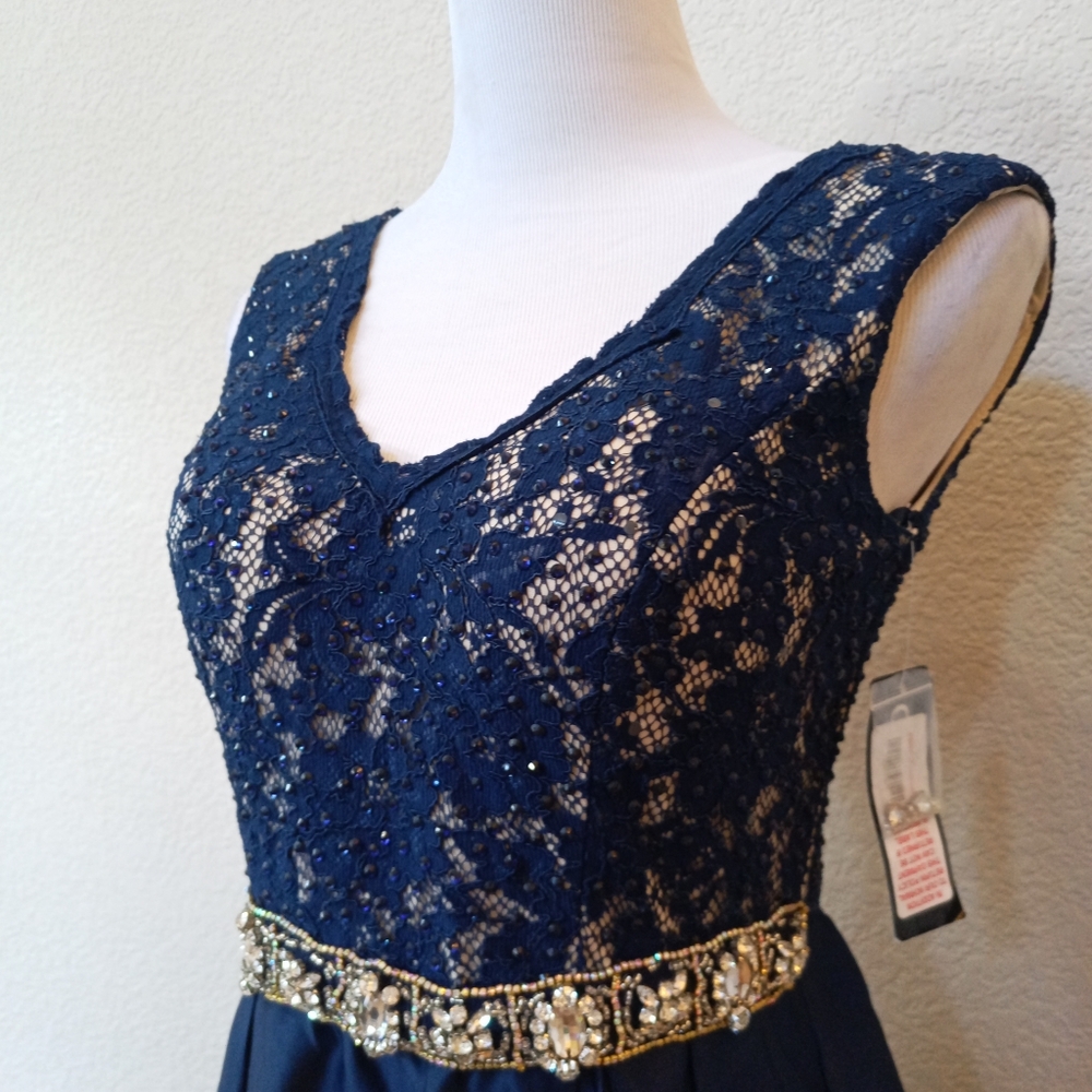 Cachet lace and satin navy blue jeweled waistband gown - Picture 6 of 13